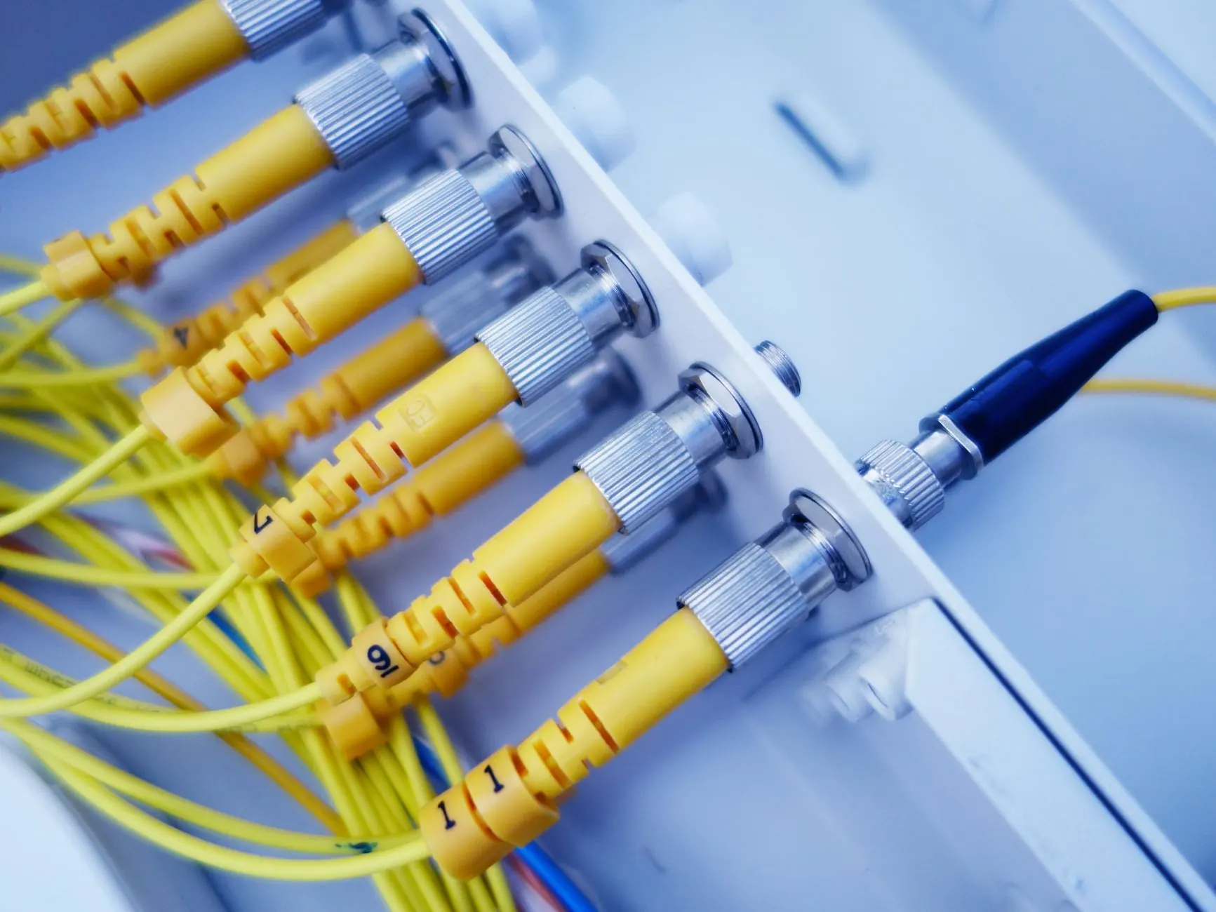 5G基站射频模块设计要点与集成电路选型指南