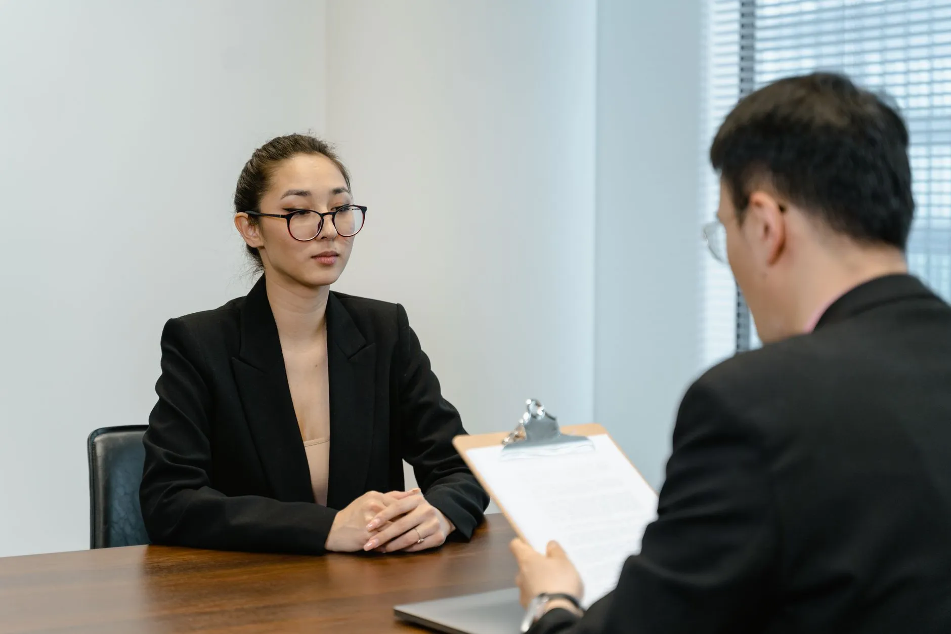 赫廉科技射频模块选型指南：从参数匹配到通信设备集成要点